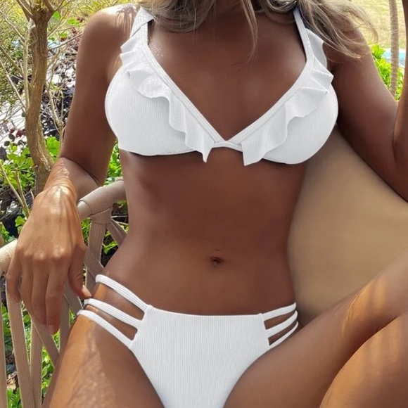 White ruffle bikini set in size small - Picture 1 of 5